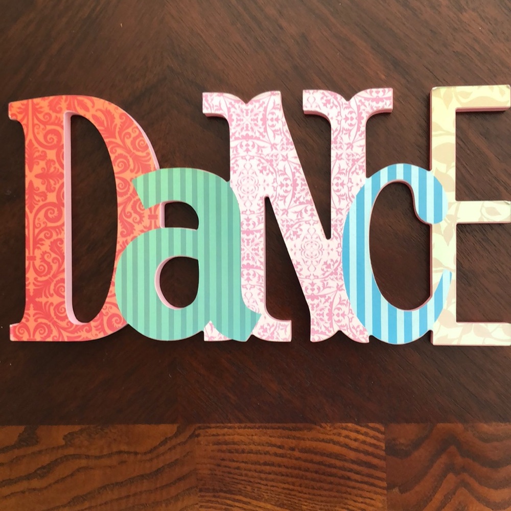 Dance wall hanging